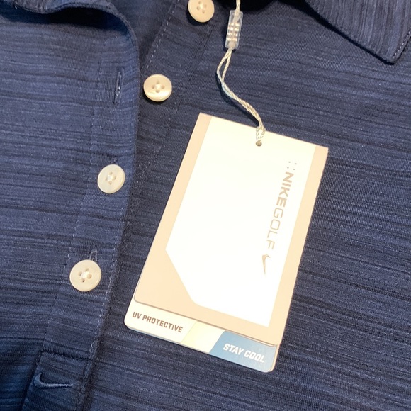 Nike Women’s Golf long sleeve navy dri-fit shirt. - Picture 3 of 6